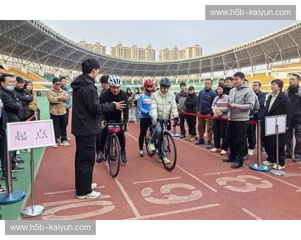 自行车裁判：公平与温情并行的骑行守望者